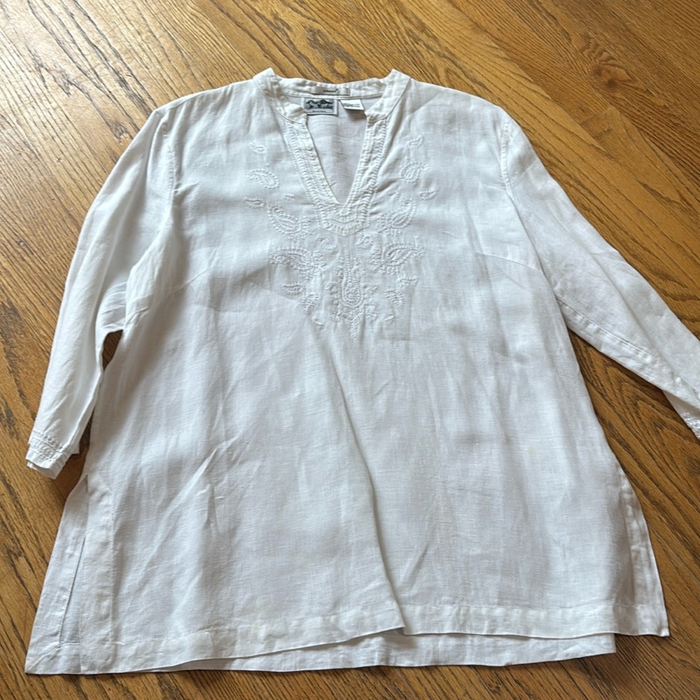 White linen embroidered blouse
